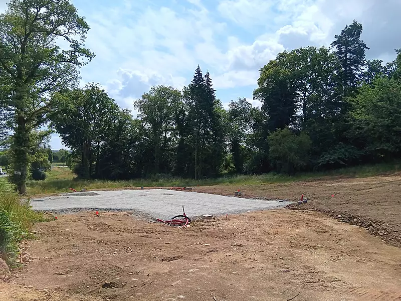 Terrain, 553 m²
