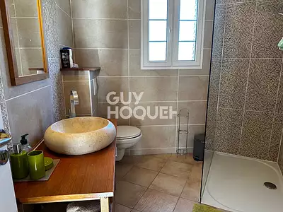 Maison, 230 m²