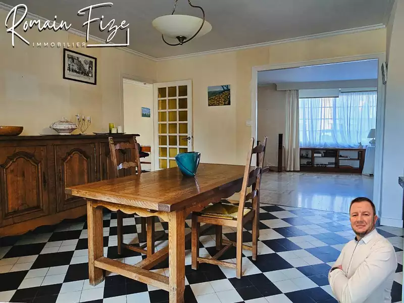 Maison, 163 m²