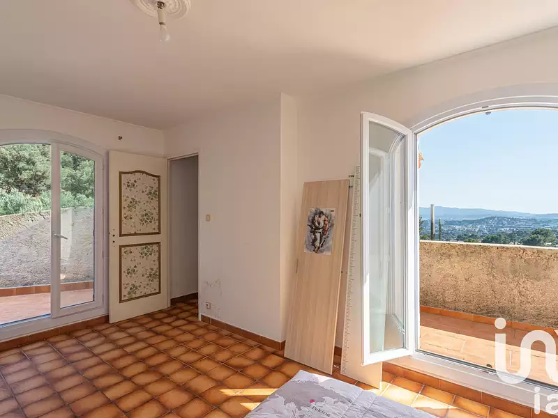 Maison, 142 m²