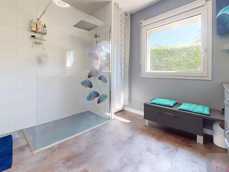 Maison, 170 m²