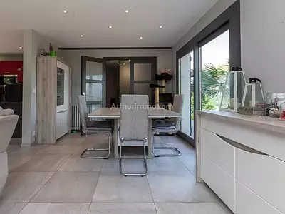 Maison, 145,96 m²