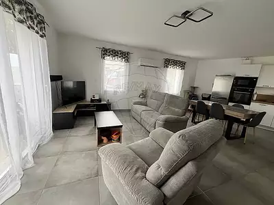 Maison, 73 m²