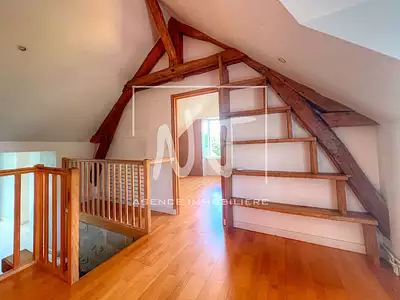 Maison, 204 m²