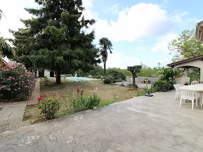 Maison, 167 m²