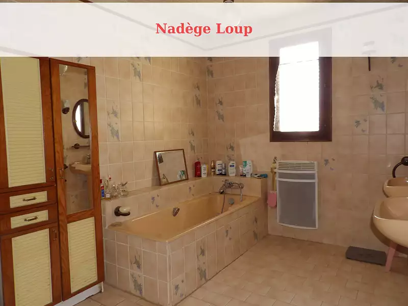 Maison, 160 m²