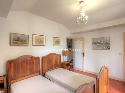 Maison, 220 m²