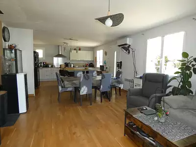 Maison, 90 m²