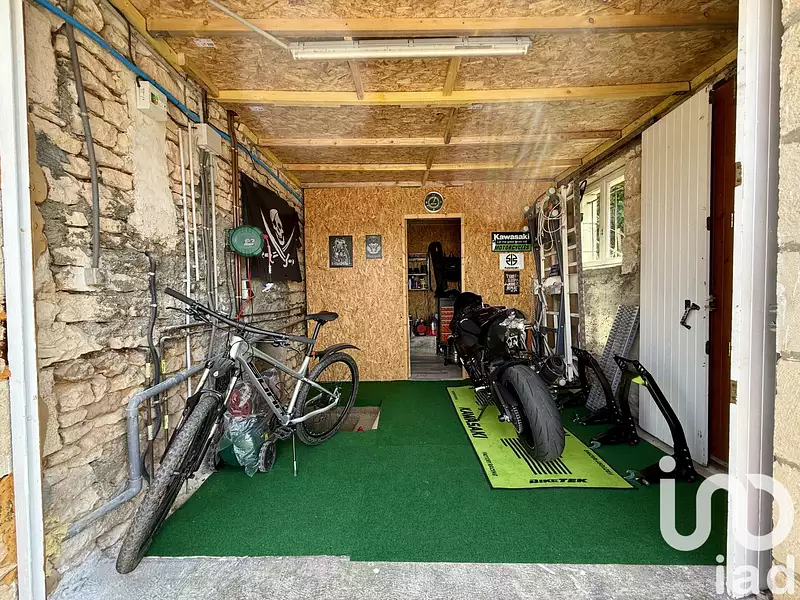 Immeuble, 121 m²