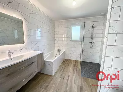 Maison, 120 m²