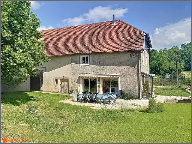 Maison, 250 m²