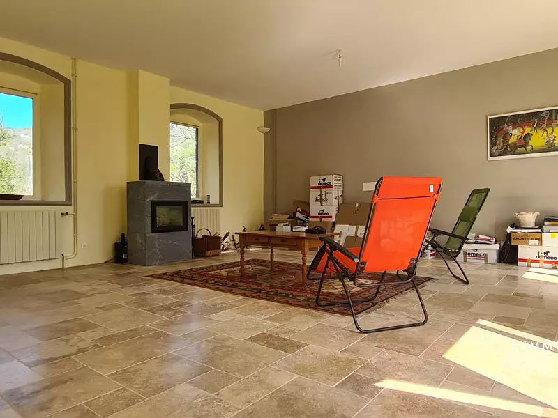 Maison, 307,4 m²