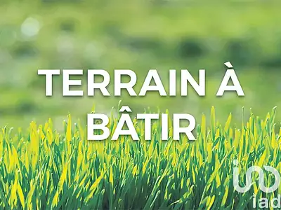Terrain, 890 m²