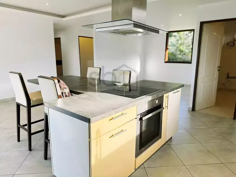 Maison, 131,26 m²