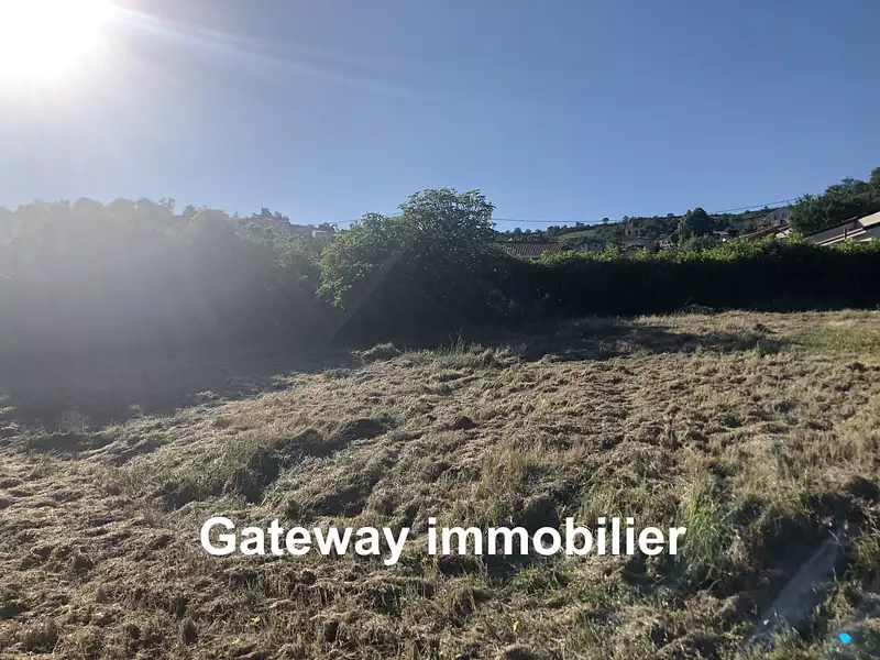 Terrain, 1 349 m²