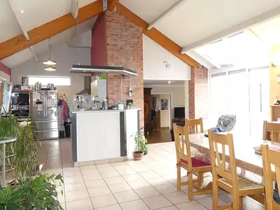 Maison, 202 m²