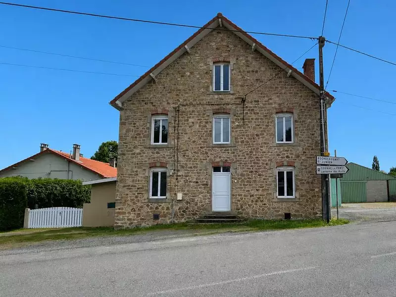 Immeuble, 145 m²