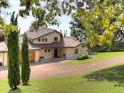 Maison, 218 m²