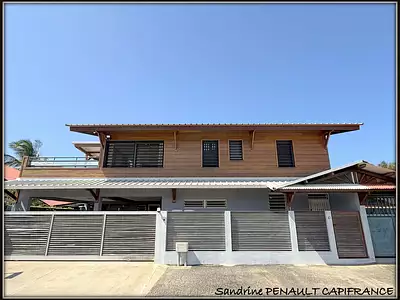 Maison, 246 m²