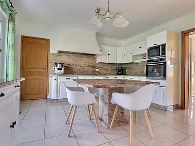 Maison, 175 m²