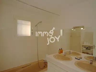 Maison, 138 m²