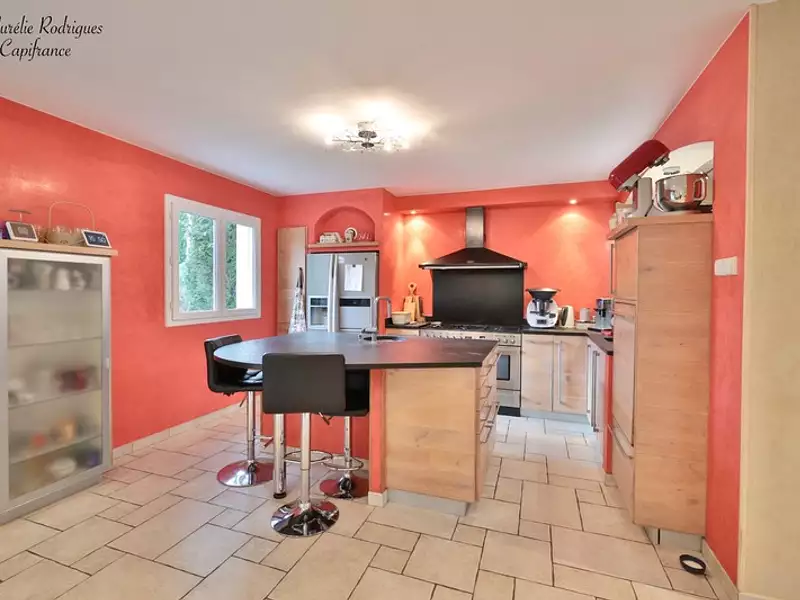 Maison, 203 m²