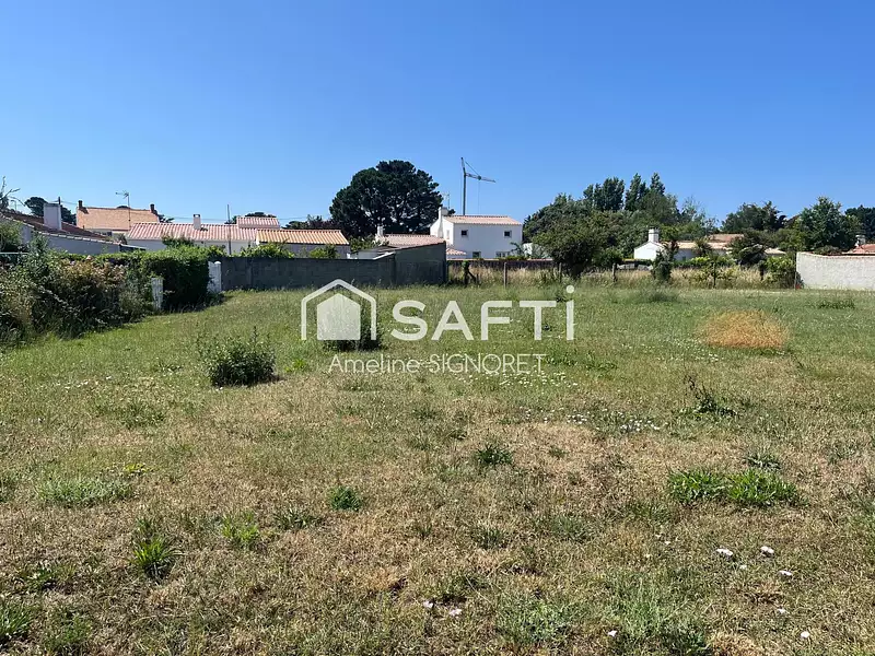 Terrain, 560 m²