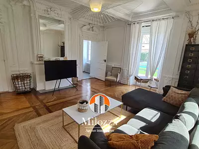 Maison, 200 m²