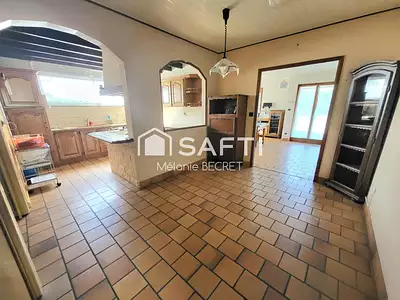 Maison, 169 m²