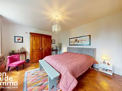 Maison, 225 m²