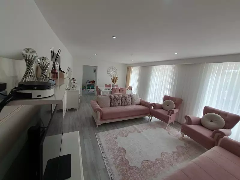 Maison, 218 m²