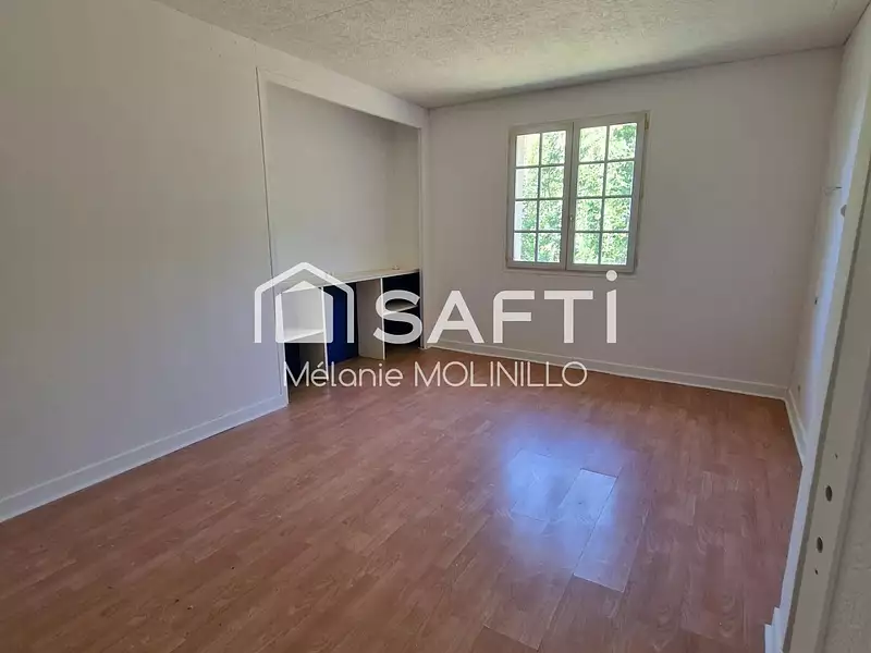 Maison, 200 m²
