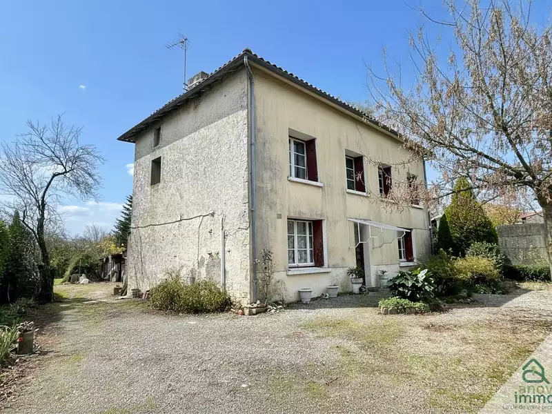 Maison, 122 m²