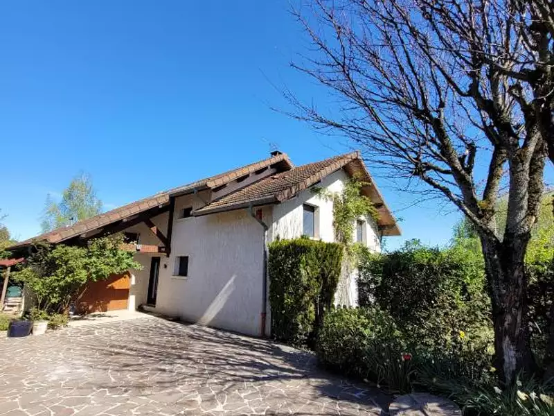Maison, 210 m²