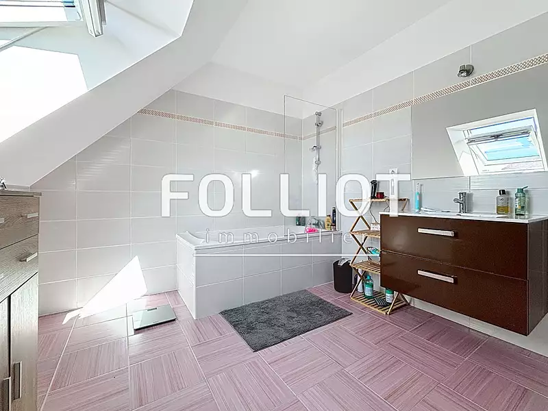 Maison, 100 m²