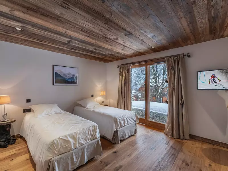 Maison, 248 m²