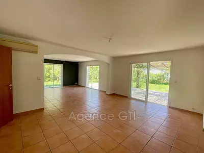 Maison, 176,94 m²