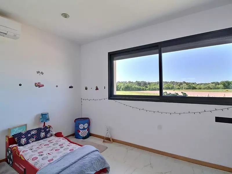Maison, 288 m²
