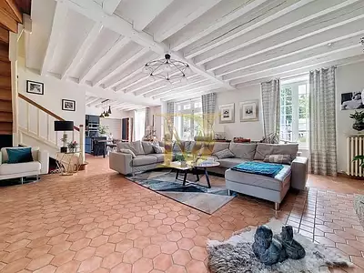 Maison, 250 m²
