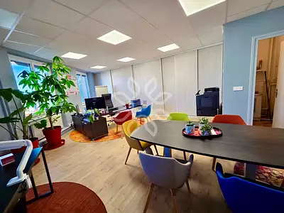 Immeuble, 380 m²