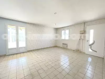 Maison, 75 m²