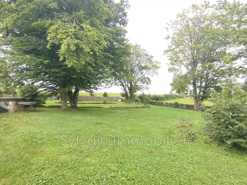 Maison, 220 m²