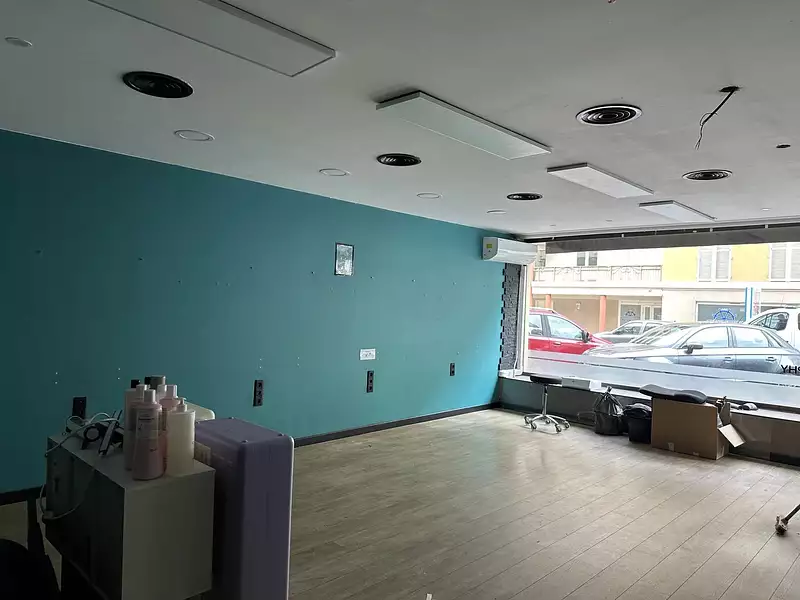 Divers, 70 m²