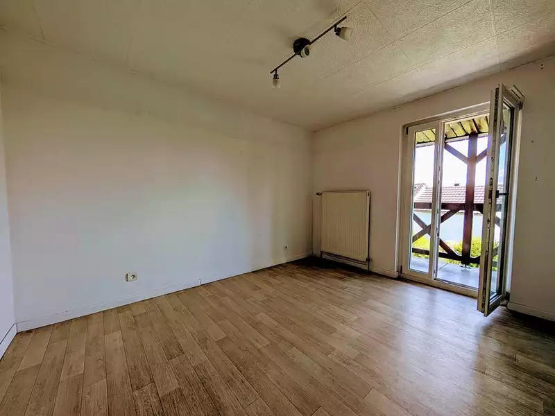 Maison, 77 m²