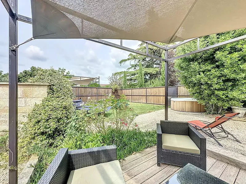 Maison, 390 m²