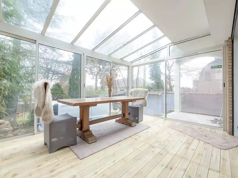 Maison, 250 m²