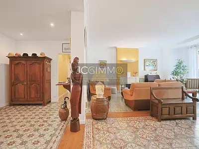 Appartement, 158 m²