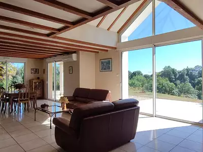 Maison, 204 m²
