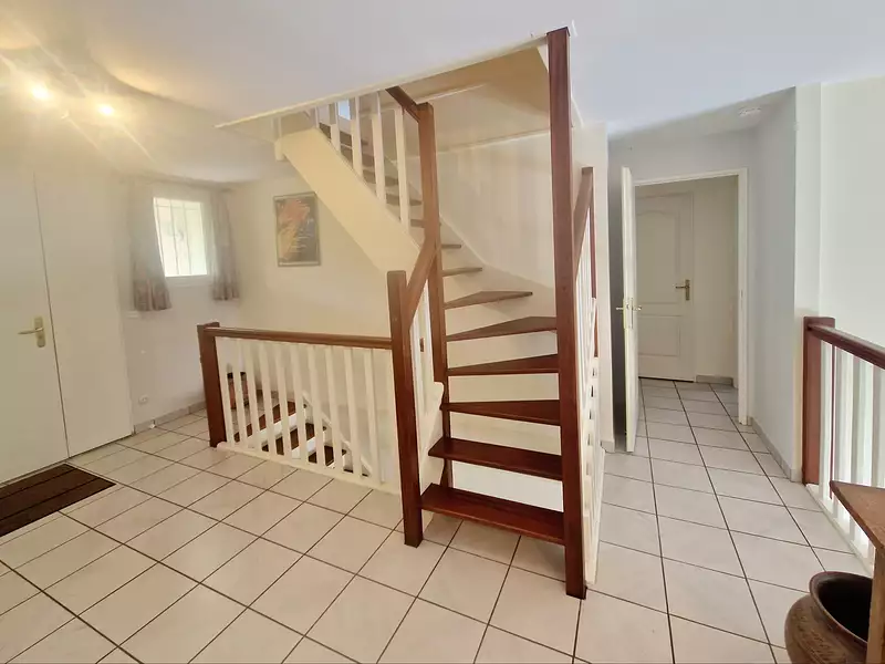 Maison, 213 m²