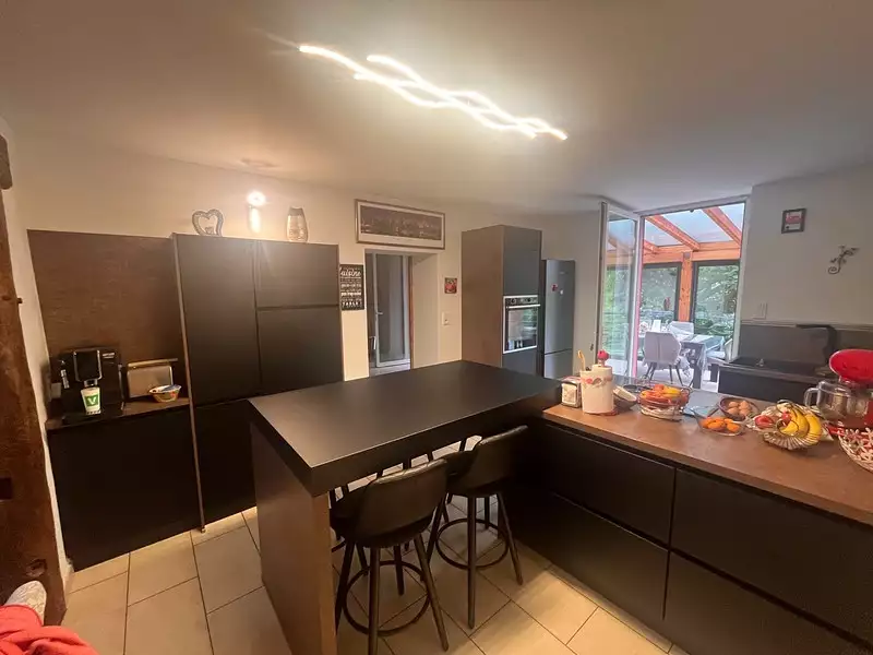 Maison, 238 m²